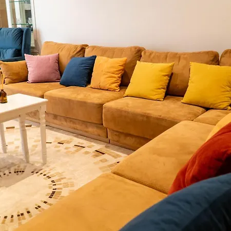 Apartament Signature 12 *