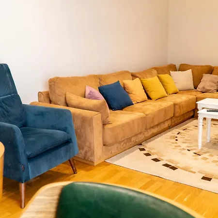 Apartment Signature 12 Tirana