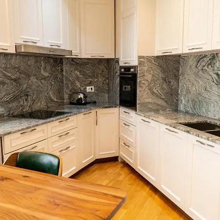 Apartament Signature 12 *