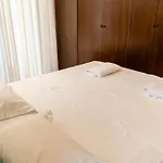 شقة Signature 12 *