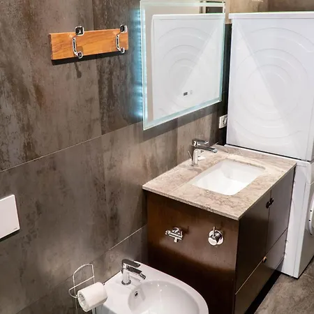 Apartment Signature 12 *